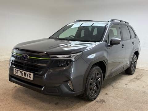 2.0 i e-Boxer Field SUV 5dr Petrol Hybrid Lineartronic 4WD Euro 6 (s/s) (136 ps)