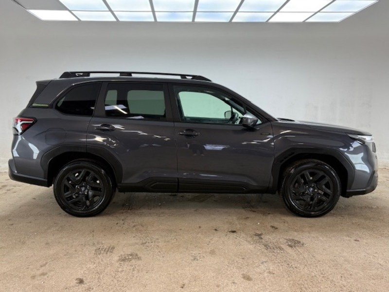 Subaru 2.0 i e-Boxer Field SUV 5dr Petrol Hybrid Lineartronic 4WD Euro 6 (s/s) (136 ps)