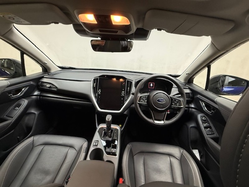 Subaru 2.0 i e-Boxer Touring SUV 5dr Petrol Hybrid Lineartronic 4WD Euro 6 (s/s) (136 ps)