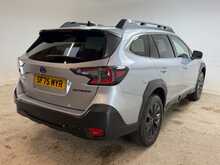 Subaru Outback i Field 