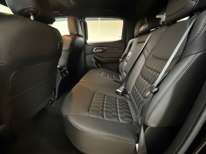 Isuzu 1.9 TD Arctic Trucks AT35 Pickup Double Cab 4dr Diesel Auto 4WD Euro 6 (s/s) (164 ps)