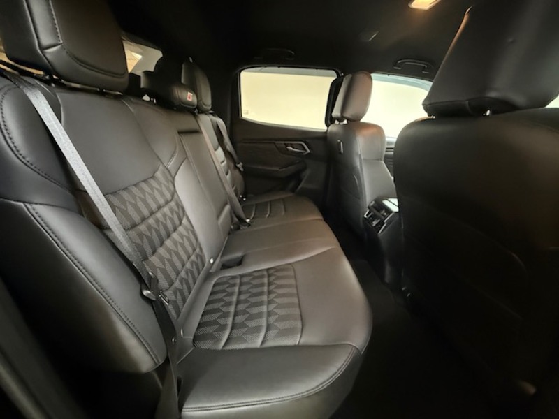 Isuzu 1.9 TD Arctic Trucks AT35 Pickup Double Cab 4dr Diesel Auto 4WD Euro 6 (s/s) (164 ps)