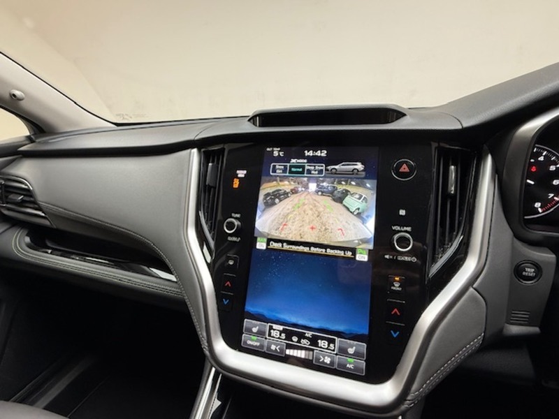 Subaru 2.5i Field Estate 5dr Petrol Lineartronic 4WD Euro 6 (s/s) (169 ps)