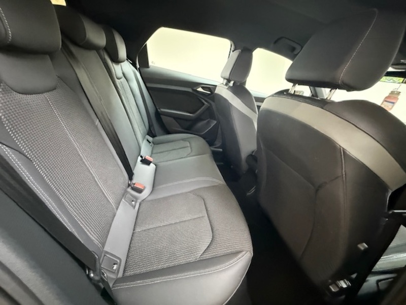 Audi 1.0 TFSI 30 S line Sportback 5dr Petrol S Tronic Euro 6 (s/s) (116 ps)