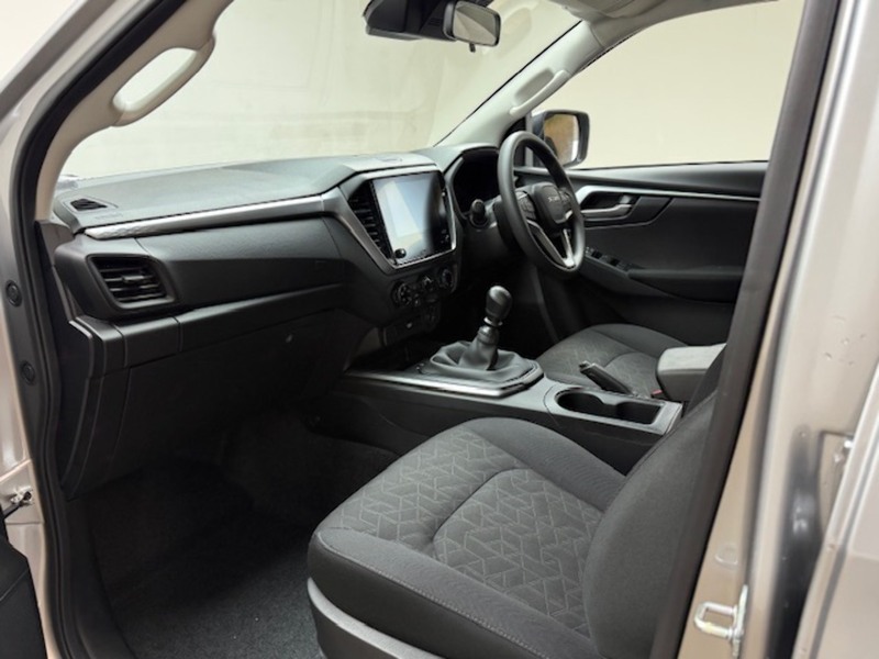 Isuzu 1.9 TD DL20 Pickup Double Cab 4dr Diesel Manual 4WD Euro 6 (s/s) (164 ps)