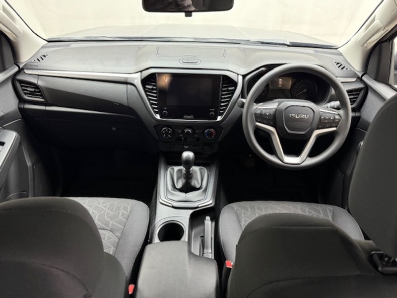 Isuzu 1.9 TD DL20 Pickup Double Cab 4dr Diesel Manual 4WD Euro 6 (s/s) (164 ps)