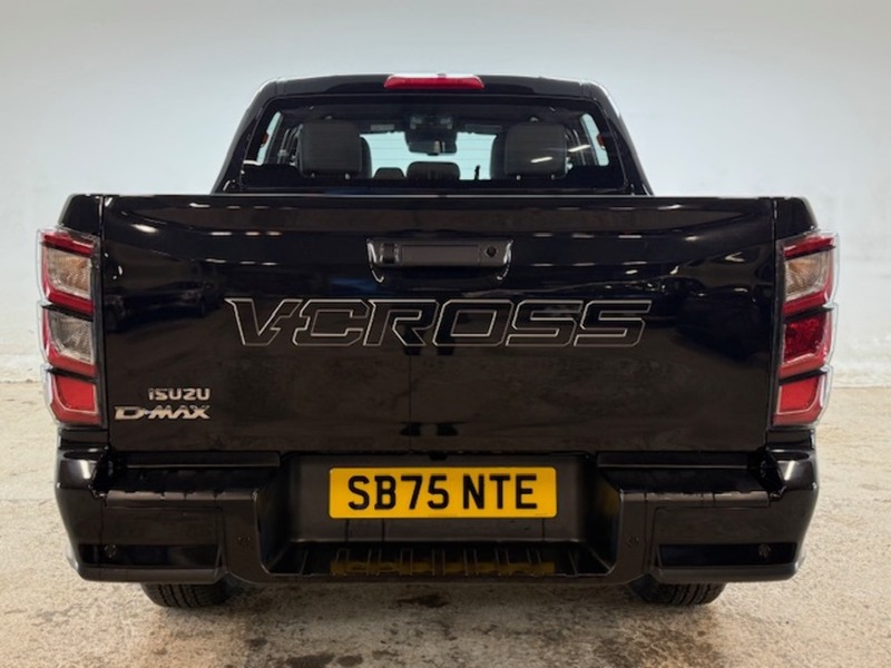 Isuzu 1.9 TD V-Cross Pickup Double Cab 4dr Diesel Auto 4WD Euro 6 (s/s) (164 ps)