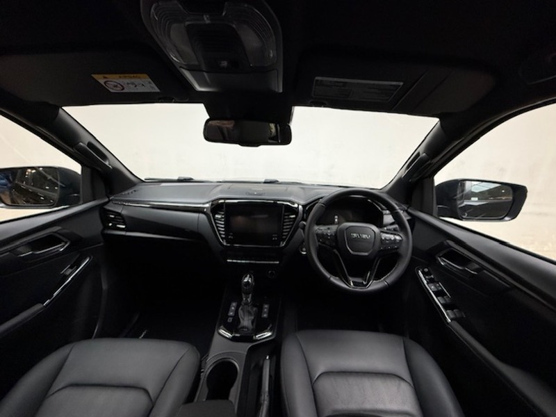 Isuzu 1.9 TD V-Cross Pickup Double Cab 4dr Diesel Auto 4WD Euro 6 (s/s) (164 ps)