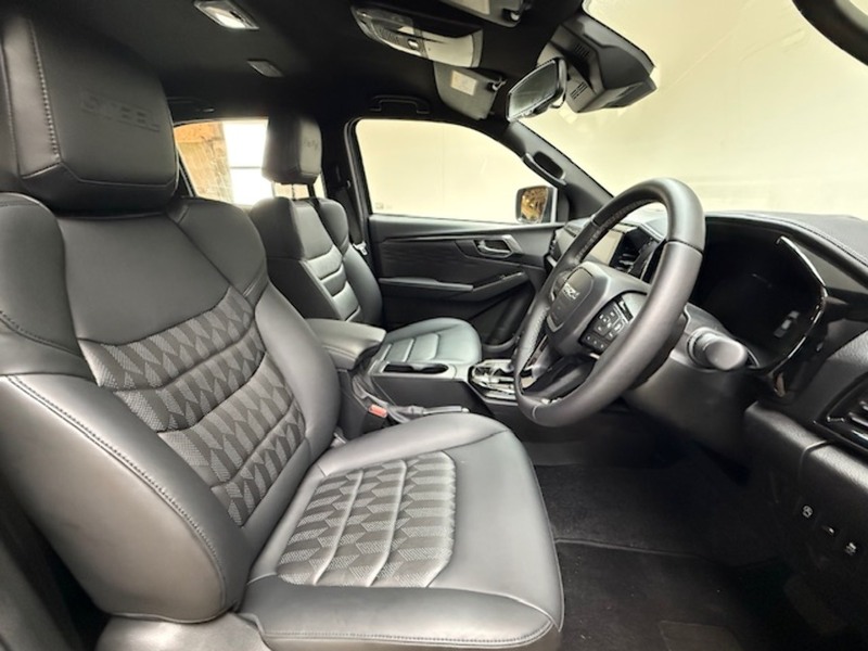 Isuzu  Pickup 1.9 Automatic Diesel