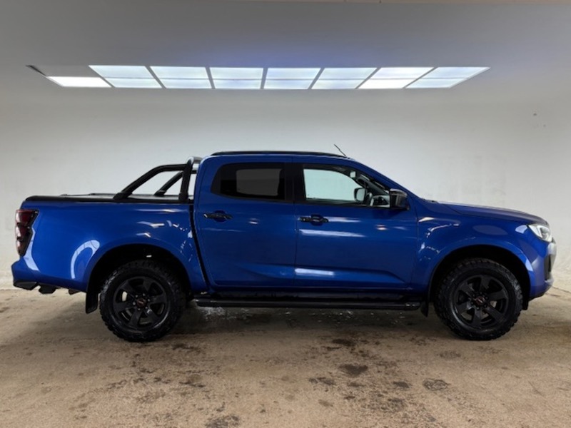 Isuzu 1.9 TD V-Cross Pickup Double Cab 4dr Diesel Auto 4WD Euro 6 (s/s) (164 ps)