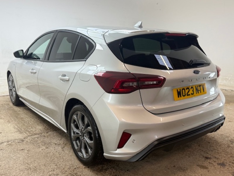 Ford 1.0T EcoBoost ST-Line Hatchback 5dr Petrol Manual Euro 6 (s/s) (125 ps)