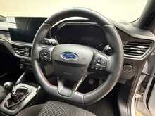 Ford Focus T EcoBoost ST-Line 