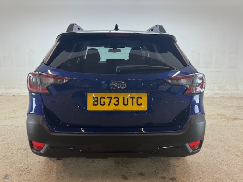 Subaru 2.5i Field Estate 5dr Petrol Lineartronic 4WD Euro 6 (s/s) (169 ps)