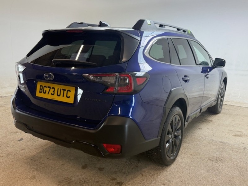 Subaru 2.5i Field Estate 5dr Petrol Lineartronic 4WD Euro 6 (s/s) (169 ps)