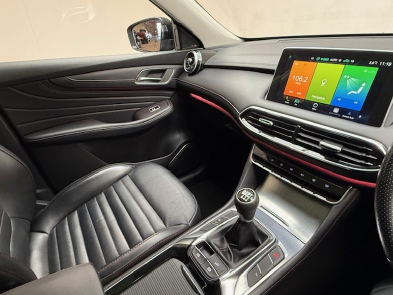 MG 1.5 T-GDI Exclusive SUV 5dr Petrol Manual Euro 6 (s/s) (162 ps)