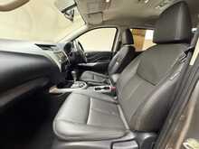 Nissan Navara dCi Tekna 