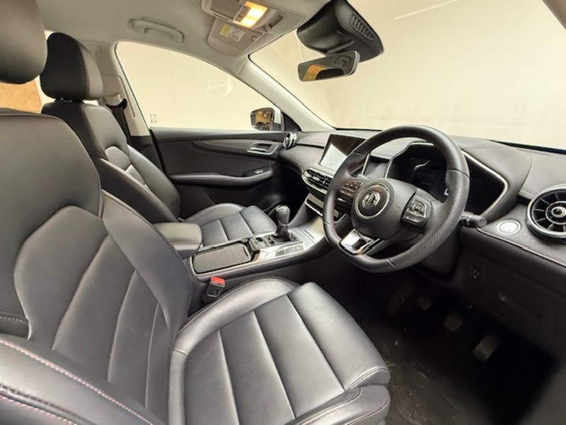 MG 1.5 T-GDI SE SUV 5dr Petrol Manual Euro 6 (s/s) (162 ps)