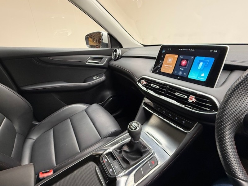 MG 1.5 T-GDI SE SUV 5dr Petrol Manual Euro 6 (s/s) (162 ps)