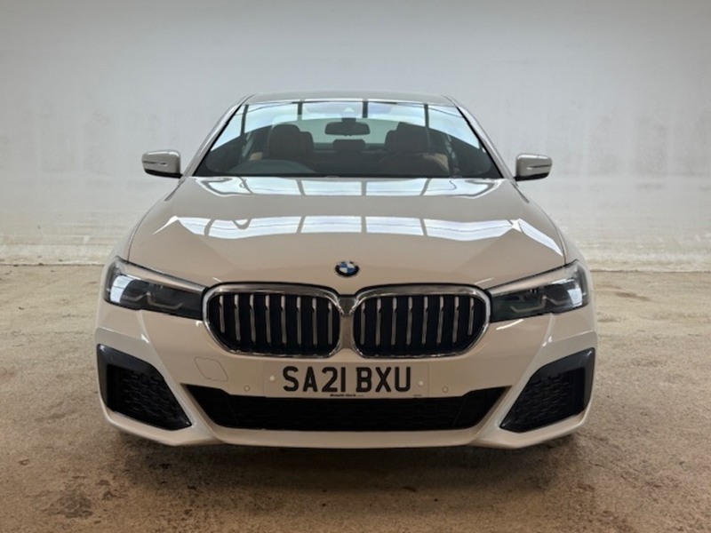 BMW 2.0 520d MHT M Sport Saloon 4dr Diesel Hybrid Steptronic xDrive Euro 6 (s/s) (190 ps)