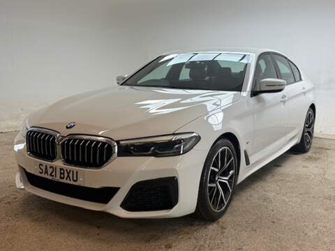 2.0 520d MHT M Sport Saloon 4dr Diesel Hybrid Steptronic xDrive Euro 6 (s/s) (190 ps)