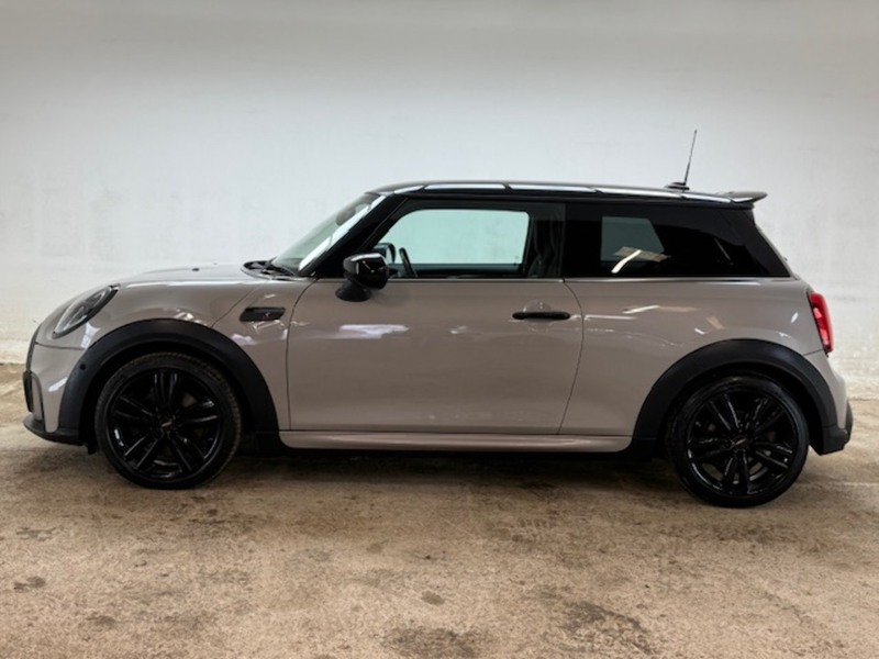 MINI 2.0 Cooper S Sport Hatchback 3dr Petrol Steptronic Euro 6 (s/s) (178 ps)