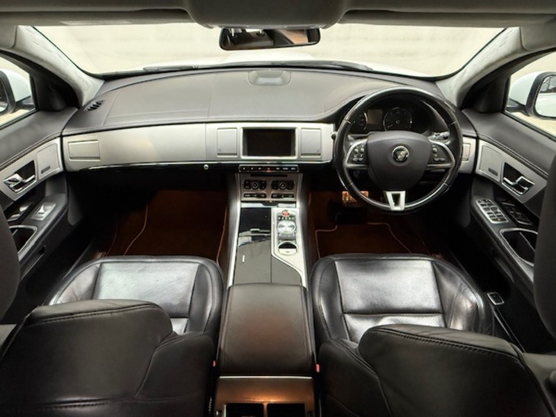 Jaguar 3.0d S V6 Portfolio Sportbrake 5dr Diesel Auto Euro 5 (s/s) (275 ps)