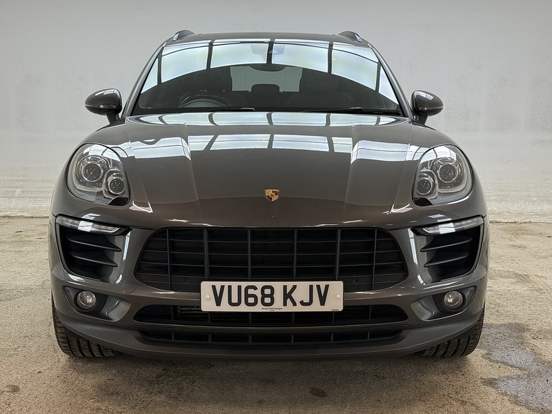 Porsche 2.0T SUV 5dr Petrol PDK 4WD Euro 6 (s/s) (252 ps)