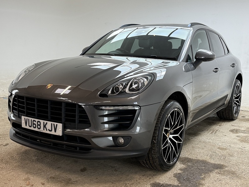 Porsche 2.0T SUV 5dr Petrol PDK 4WD Euro 6 (s/s) (252 ps)