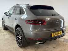 Porsche Macan T 