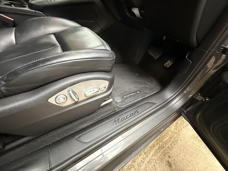 Porsche 2.0T SUV 5dr Petrol PDK 4WD Euro 6 (s/s) (252 ps)