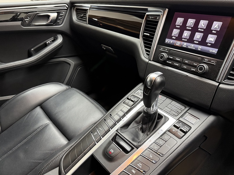 Porsche 2.0T SUV 5dr Petrol PDK 4WD Euro 6 (s/s) (252 ps)