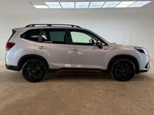 Subaru Forester i e-Boxer Sport 