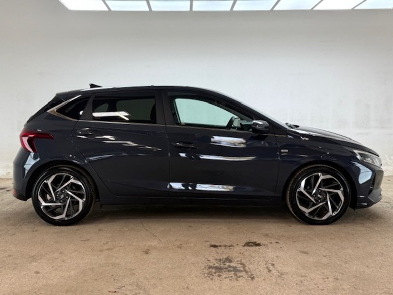 Hyundai 1.0 T-GDi MHEV Premium Hatchback 5dr Petrol Hybrid Manual Euro 6 (s/s) (100 ps)