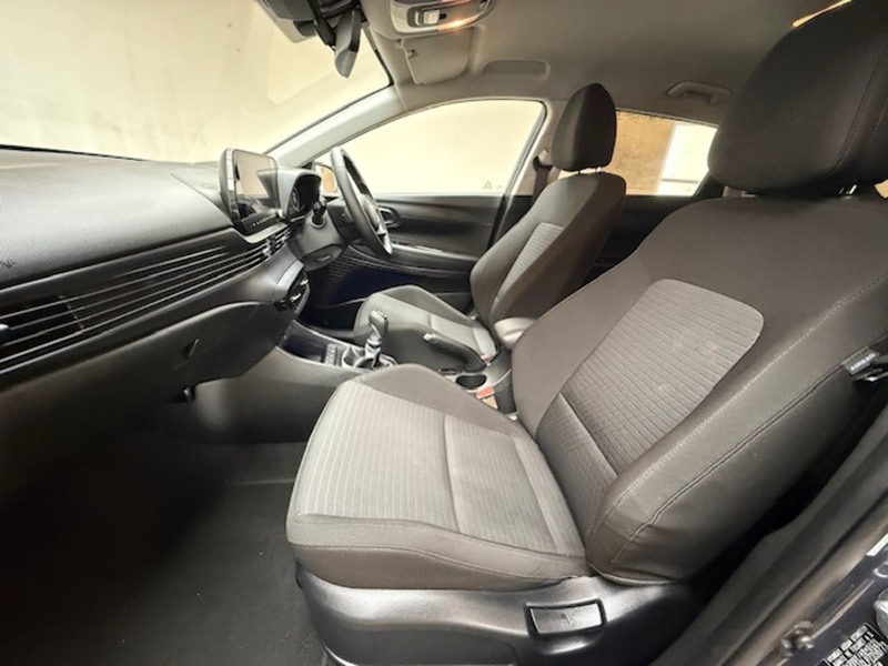 Hyundai 1.0 T-GDi MHEV Premium Hatchback 5dr Petrol Hybrid Manual Euro 6 (s/s) (100 ps)