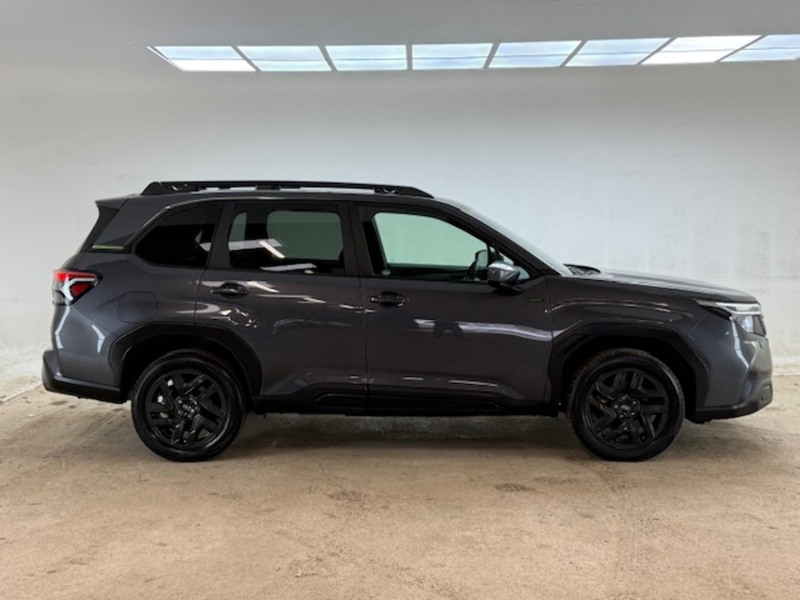 Subaru 2.0 i e-Boxer Field SUV 5dr Petrol Hybrid Lineartronic 4WD Euro 6 (s/s) (136 ps)