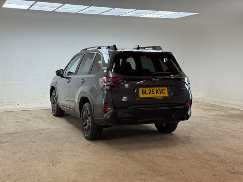 Subaru 2.0 i e-Boxer Field SUV 5dr Petrol Hybrid Lineartronic 4WD Euro 6 (s/s) (136 ps)