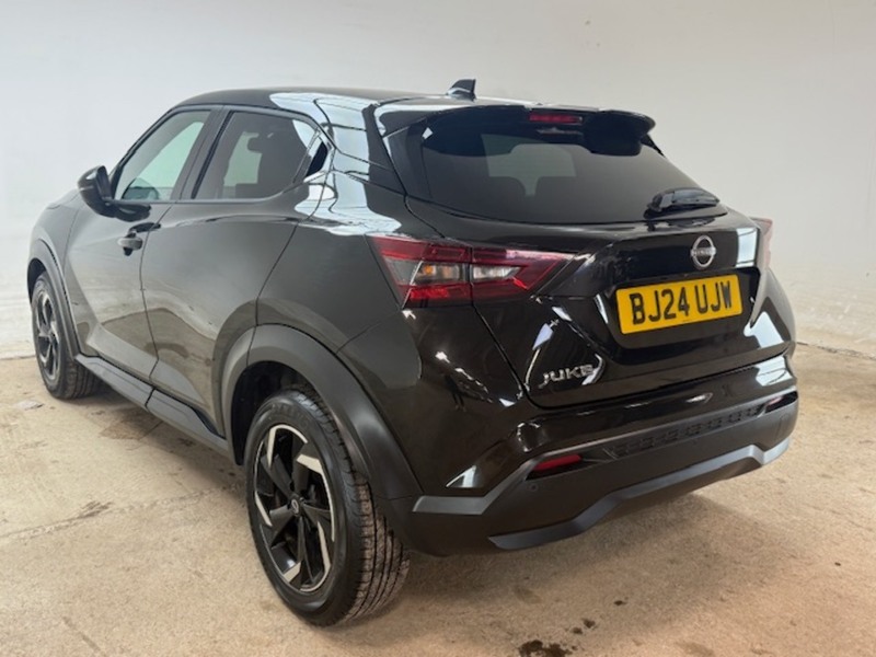 Nissan 1.0 DIG-T N-Connecta SUV 5dr Petrol DCT Auto Euro 6 (s/s) (114 ps)