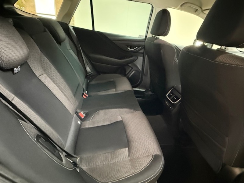 Subaru 2.5i Limited Estate 5dr Petrol Lineartronic 4WD Euro 6 (s/s) (169 ps)
