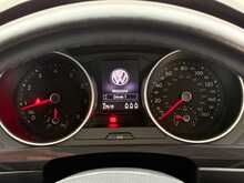 Volkswagen Tiguan TSI SE Navigation 
