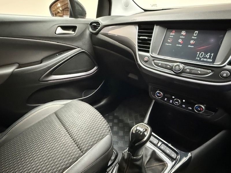 Vauxhall 1.2 Elite SUV 5dr Petrol Manual Euro 6 (s/s) (83 ps)