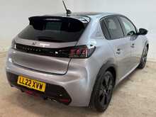 Peugeot 208 PureTech GT 