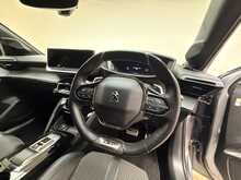 Peugeot 208 PureTech GT 