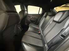 Peugeot 208 PureTech GT 