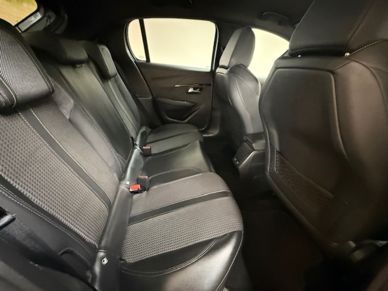 Peugeot 1.2 PureTech GT Hatchback 5dr Petrol EAT Euro 6 (s/s) (130 ps)