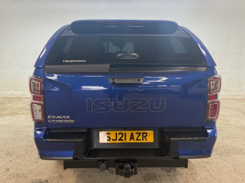 Isuzu 1.9 TD V-Cross Pickup Double Cab 4dr Diesel Auto 4WD Euro 6 (s/s) (164 ps)