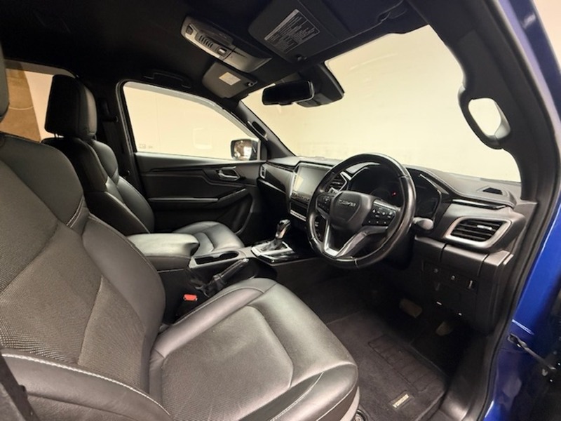 Isuzu 1.9 TD V-Cross Pickup Double Cab 4dr Diesel Auto 4WD Euro 6 (s/s) (164 ps)