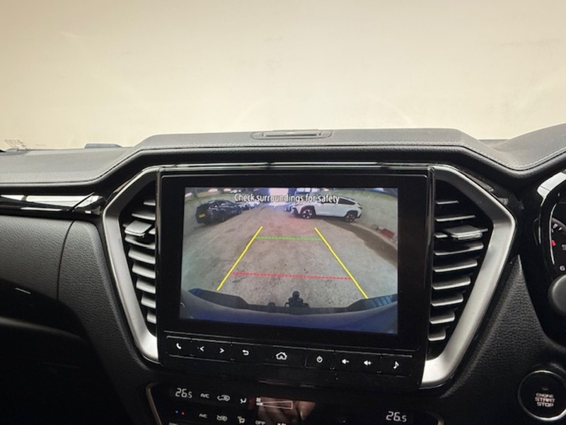 Isuzu 1.9 TD V-Cross Pickup Double Cab 4dr Diesel Auto 4WD Euro 6 (s/s) (164 ps)