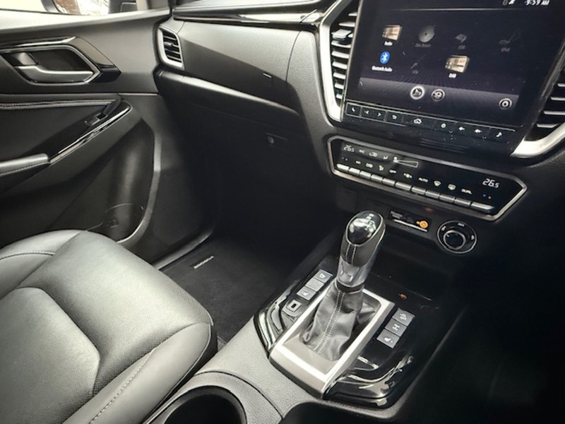 Isuzu 1.9 TD V-Cross Pickup Double Cab 4dr Diesel Auto 4WD Euro 6 (s/s) (164 ps)