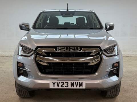 1.9 TD DL40 Pickup Double Cab 4dr Diesel Manual 4WD Euro 6 (s/s) (164 ps)
