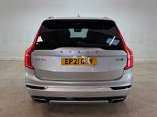 Volvo XC90 B5 MHEV R-Design Pro 